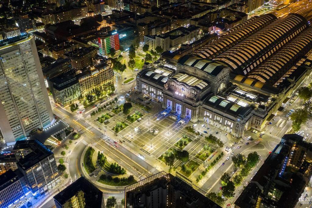 Appartamento - Stazione Centrale Μιλάνο Εξωτερικό φωτογραφία
