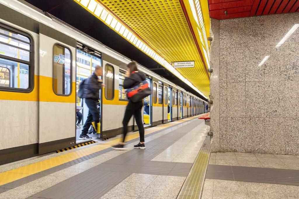 Appartamento - Stazione Centrale Μιλάνο Εξωτερικό φωτογραφία
